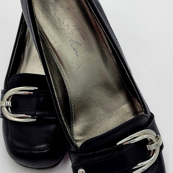 MARC FISHER Black Leather Wedge Shoes Silver Buckle Square Heel SZ 8.5 - Picture 4 of 5